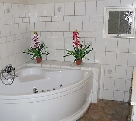 Four-bedroom Holiday In Toftlund 3 *
